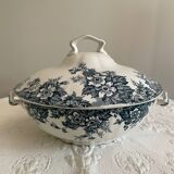 Small Saint Amand & Hamage Soup Tureen Model Marie Louise