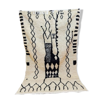 Tapis berbère abstrait 243 x 152 cm
