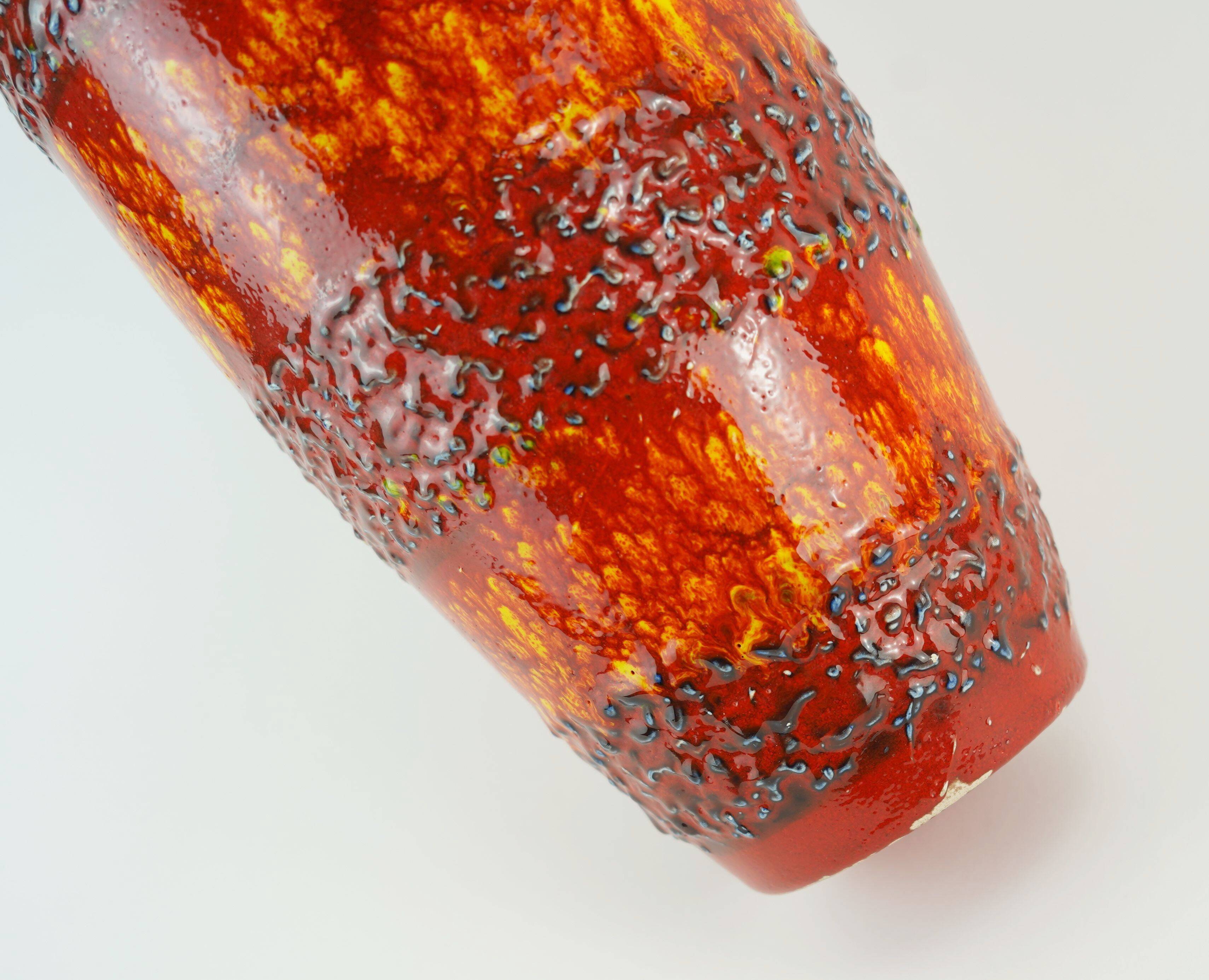 VASE des années 1960-70 de la période pop Scheurich rouge orange jaune bleu modèle 517-30