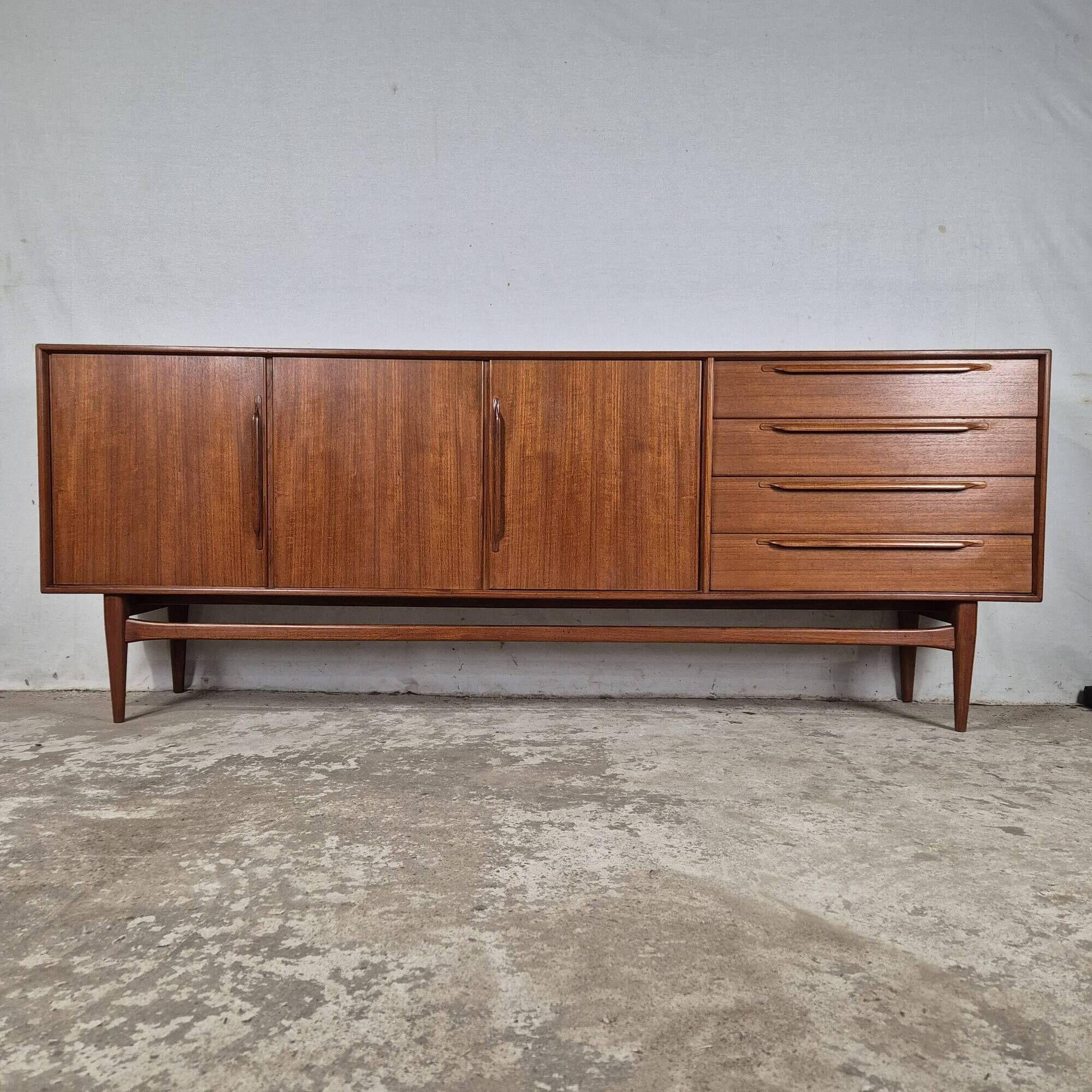 Heinrich Riestenpatt German design vintage sideboard from the 60s