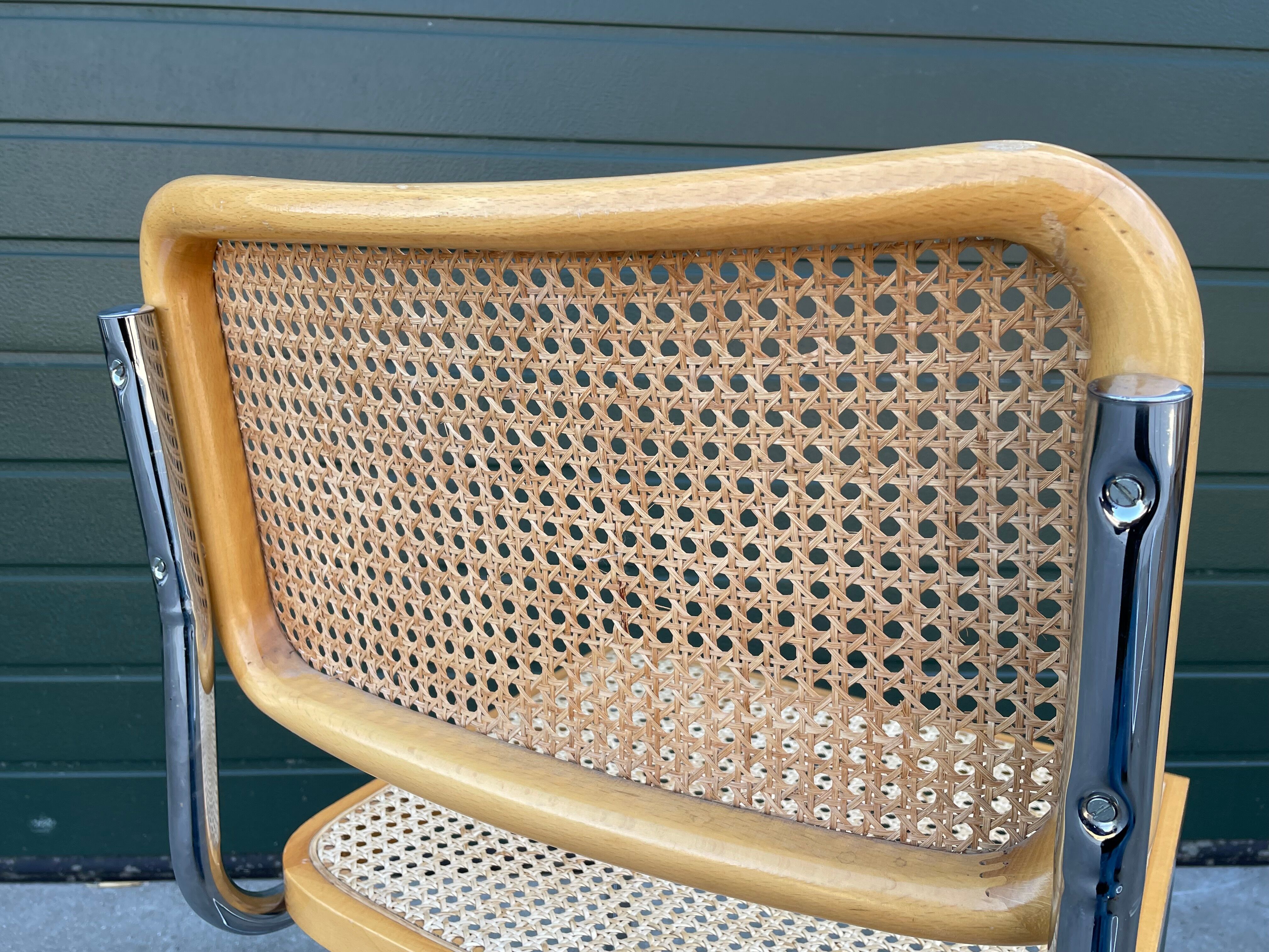 Set of 4 vintage Chairs model Cesca B32 designed by Marcel Breuer Design