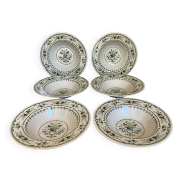 Six assiettes creuses provençal royal Doulton