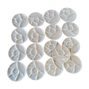 lot de 17 assiettes compartimentées - gien