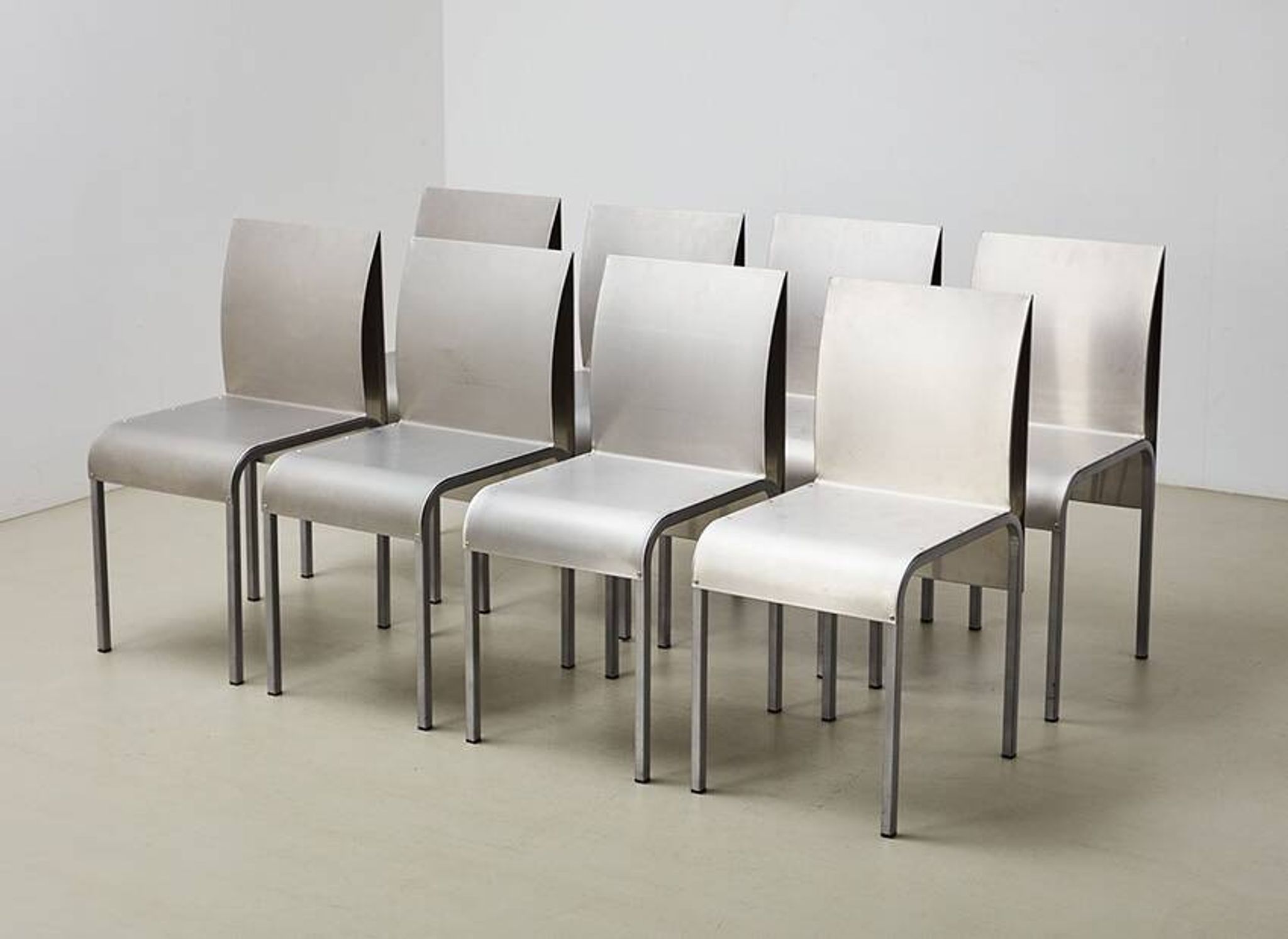 Postmodern Dining Set in Aluminum and Steel Belgium 1980s/90s