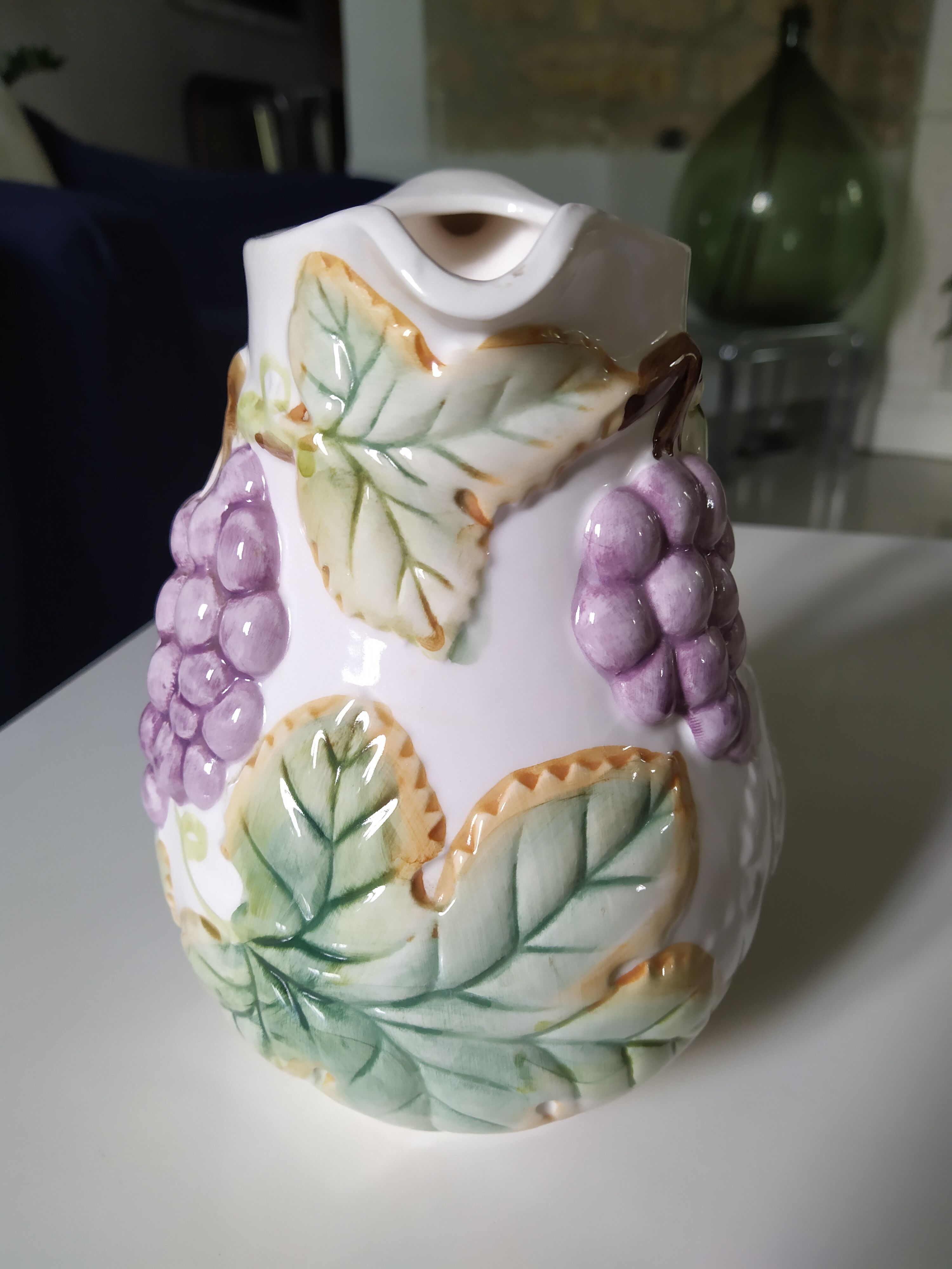 Vintage slurry pitcher