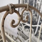 Bed, wrought iron bench