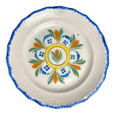 Antique Waly faience plate with floral decoration from the 19th century.