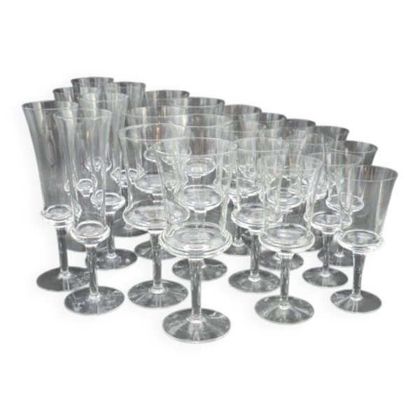 Lot de 24 verres à pied
