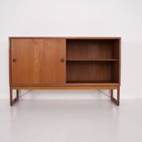 Børge Mogensen, sideboard with sliding doors