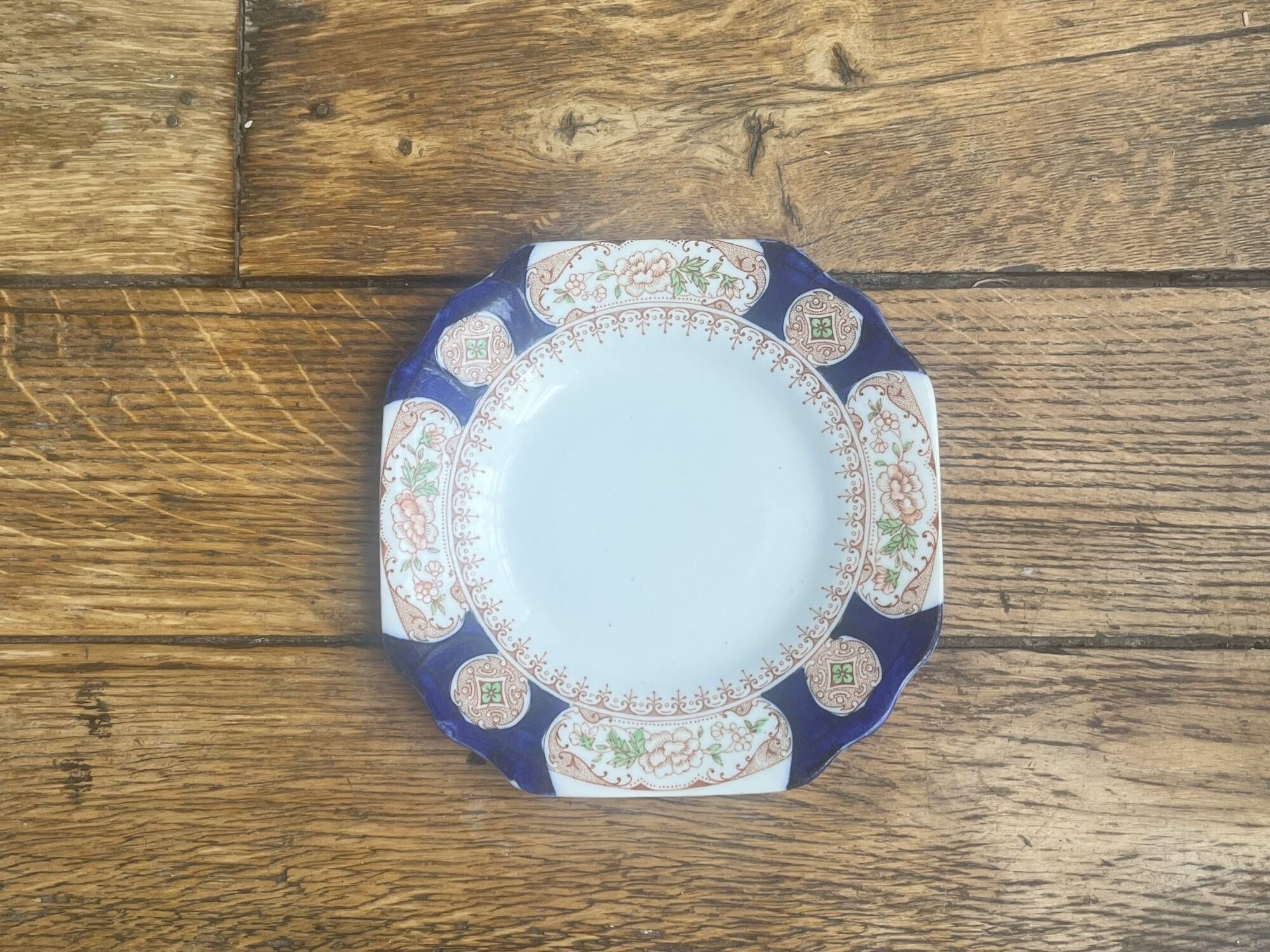 2 antique English plates Manufacture Osborne model Ilkley