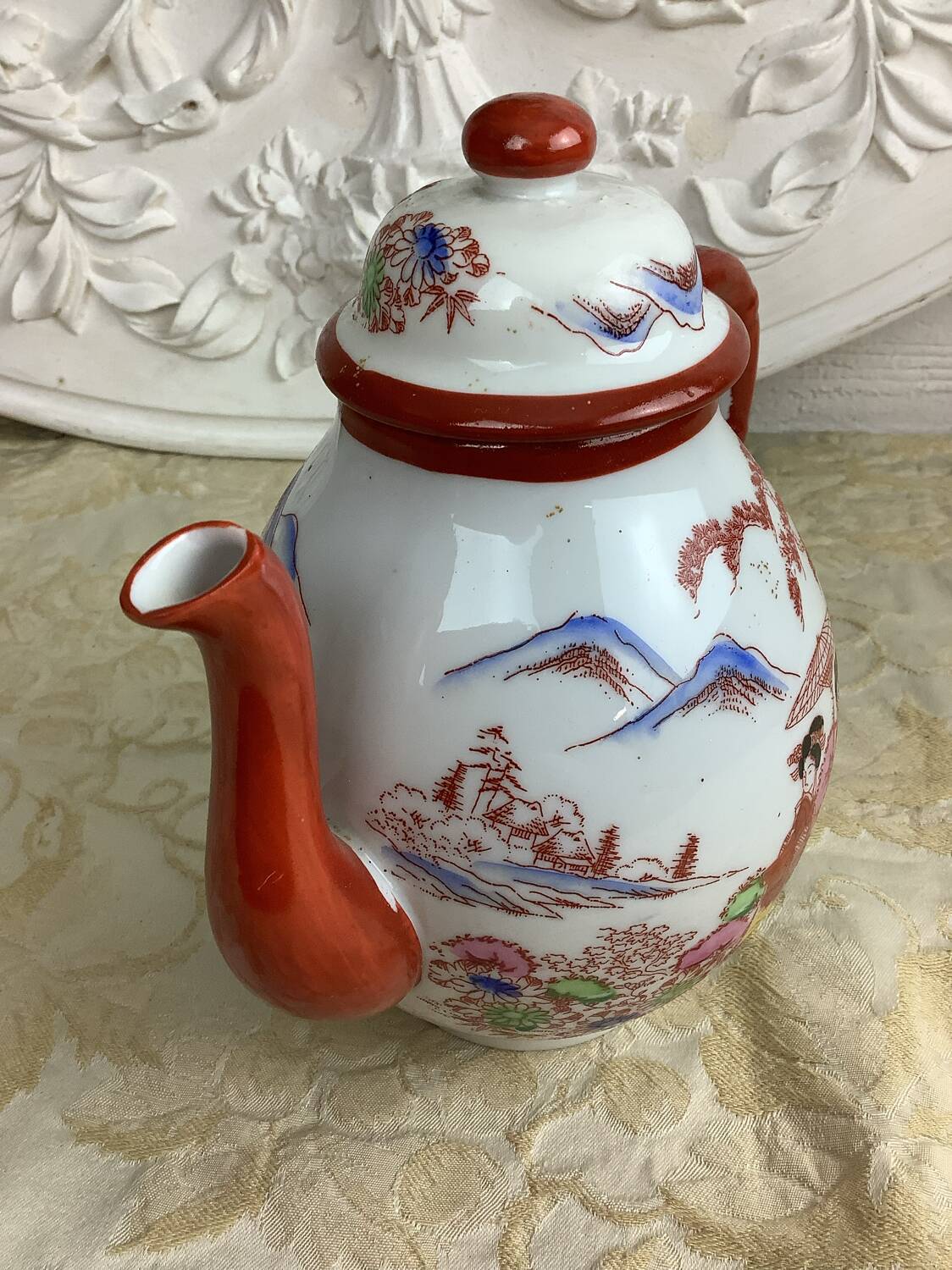 Antique Japanese porcelain teapot