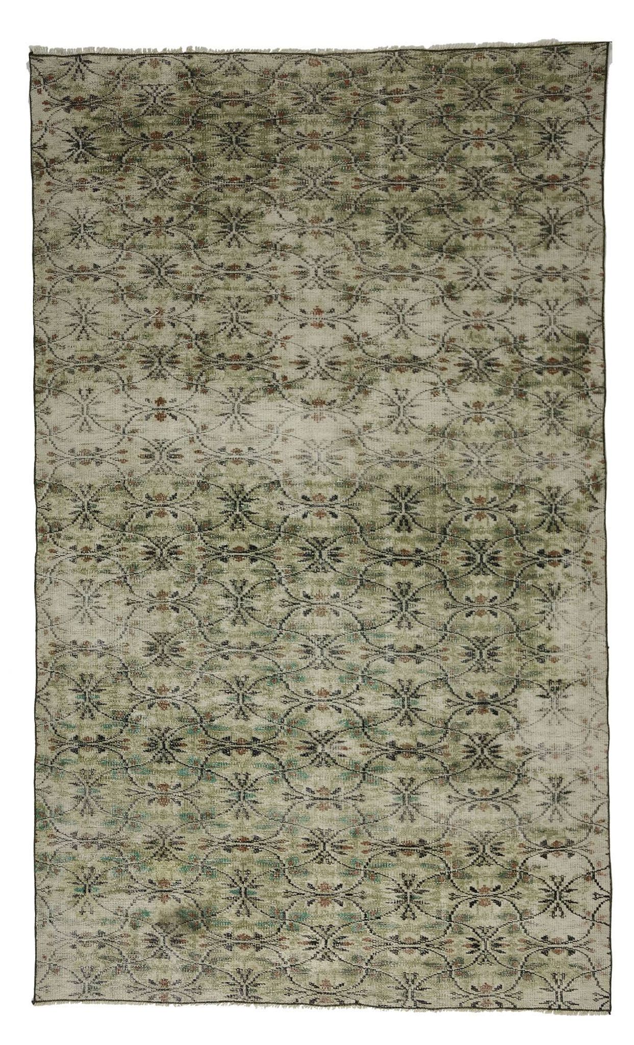 One-of-a-kind turkish handwoven vintage rug - rustic vintage charm 281x 173