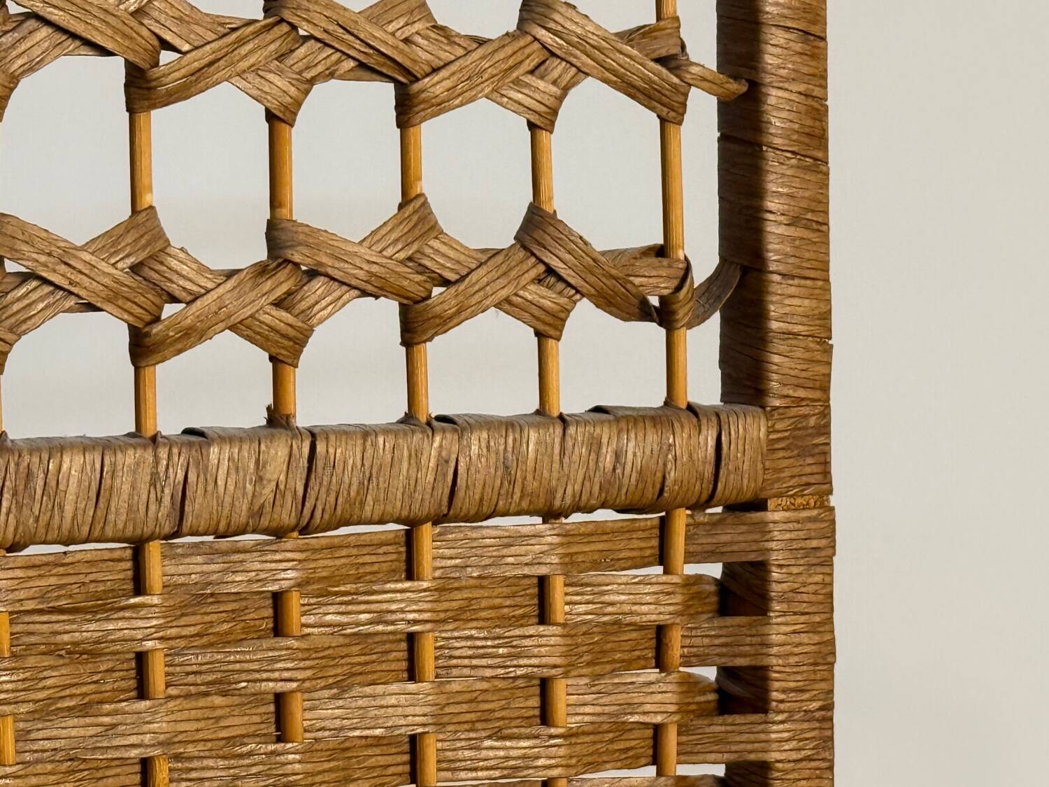 Vintage rattan and woven wicker screen – 3 panels – 1970s