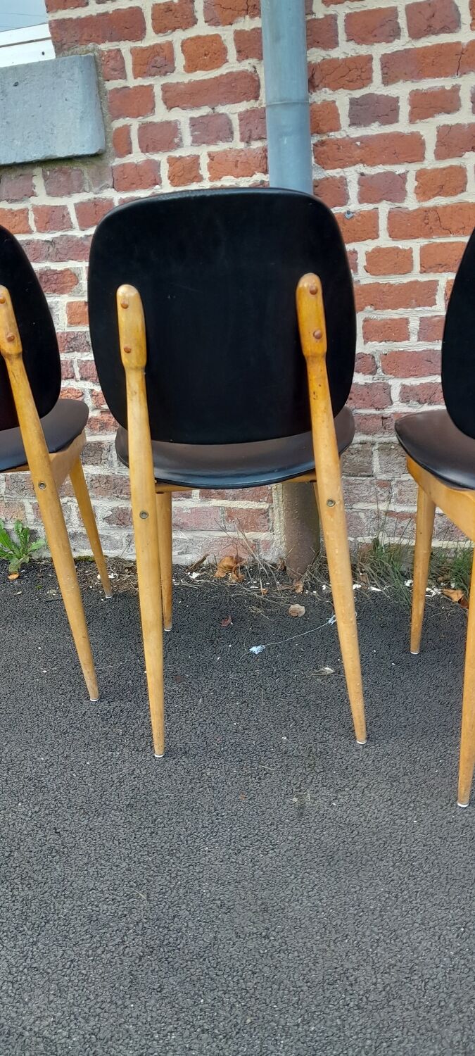 Baumann chairs