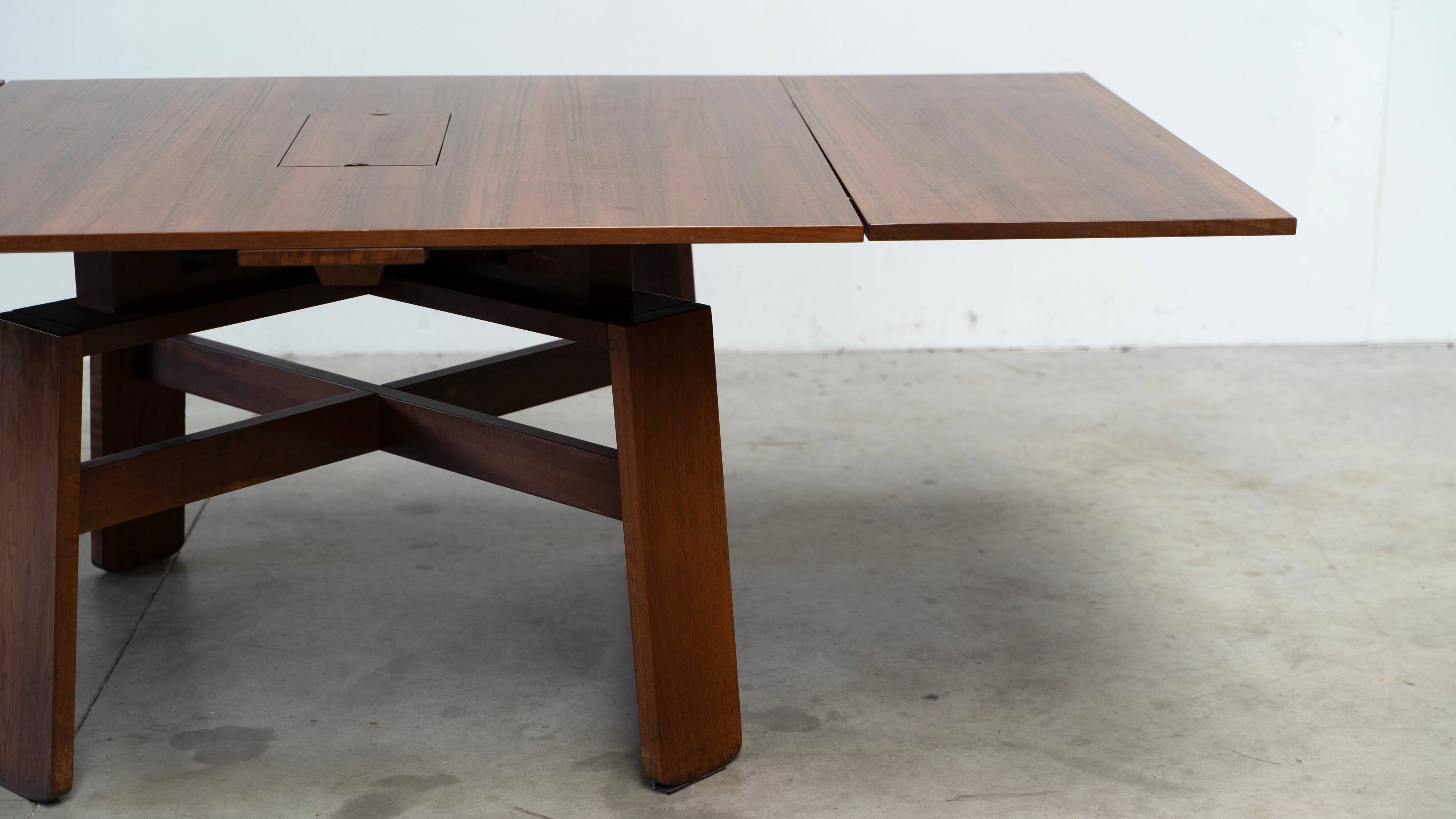 Square extendable dining table by Silvio Coppola for Bernini