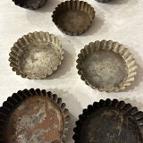 Set of 7 small molds years 50