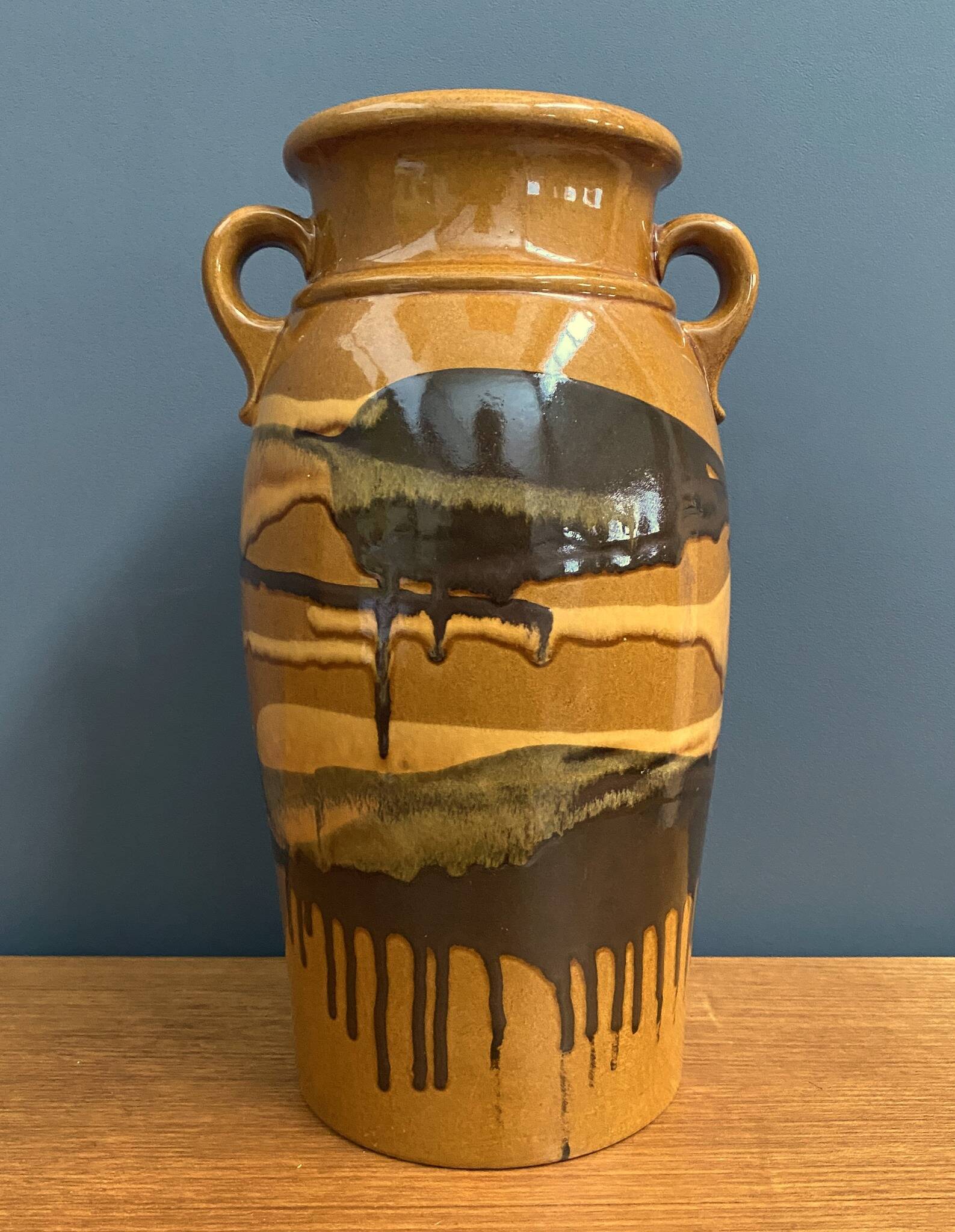 Xl Scheurich vase brown model 220-44 1970s