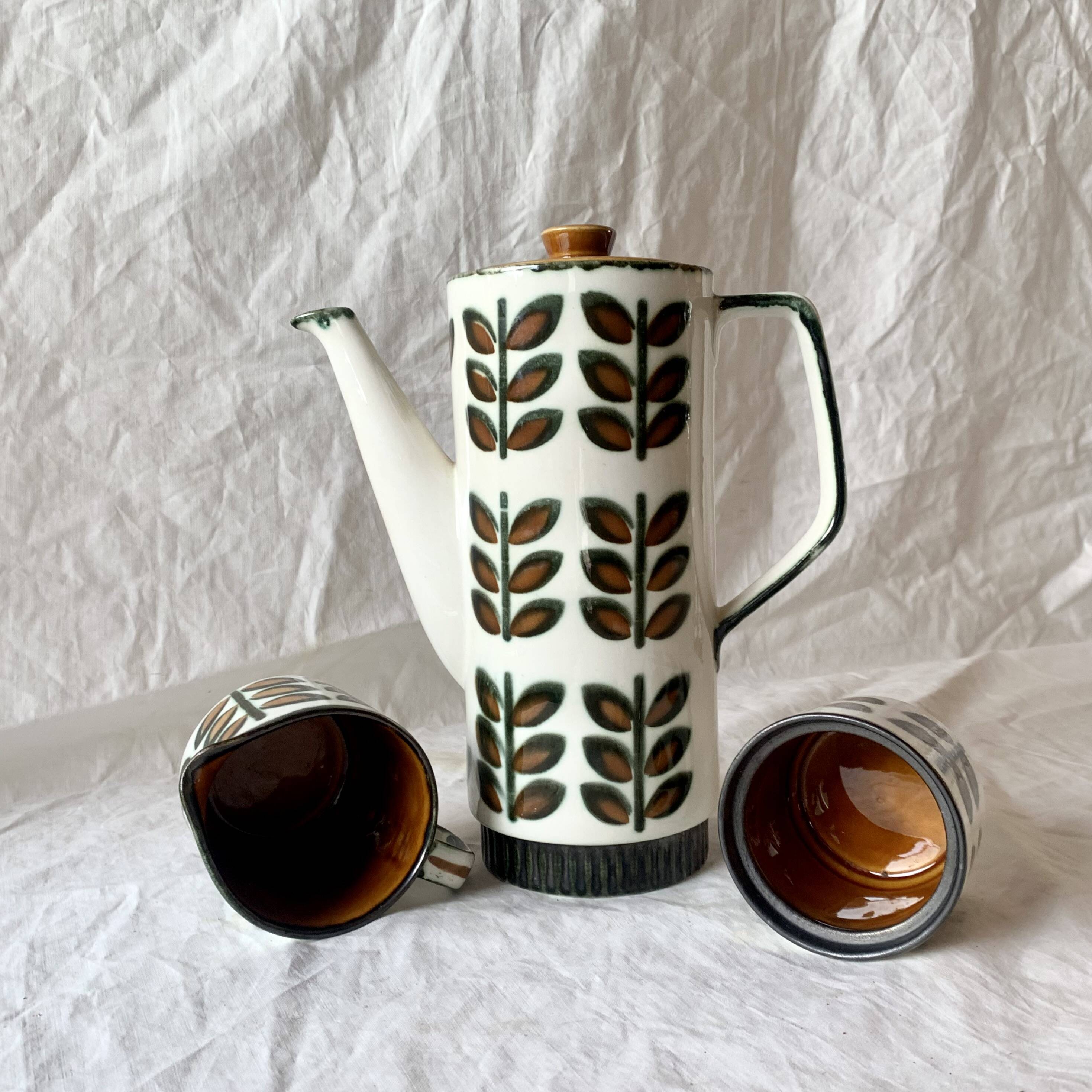 Boch Rambouillet - 1 coffee maker (25 cm), 1 milk jug, 1 sugar bowl and 2 cups - 1960