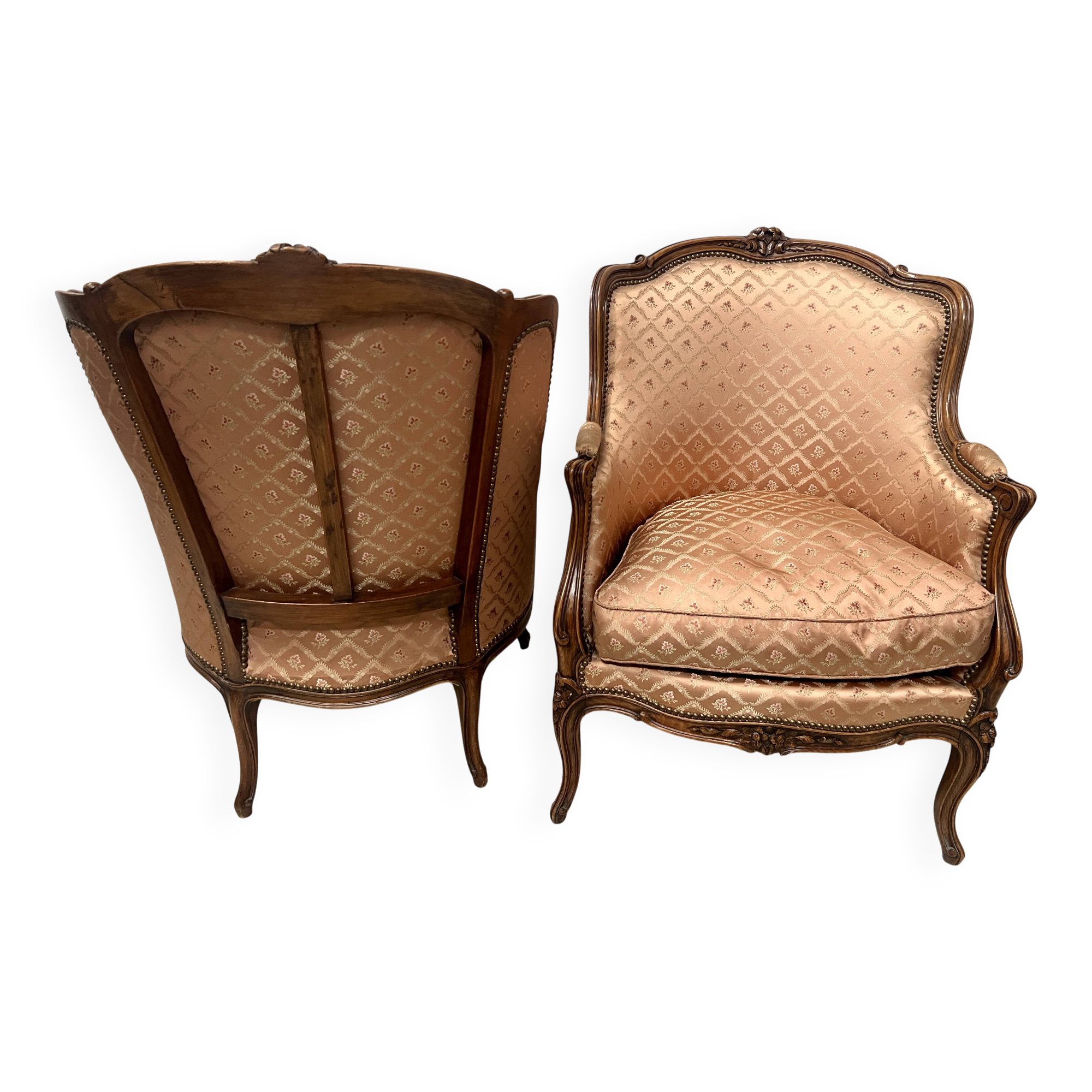 Paire de bergères de style Louis XV en bois narurel XX siècle