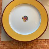 Presentation plates and mould