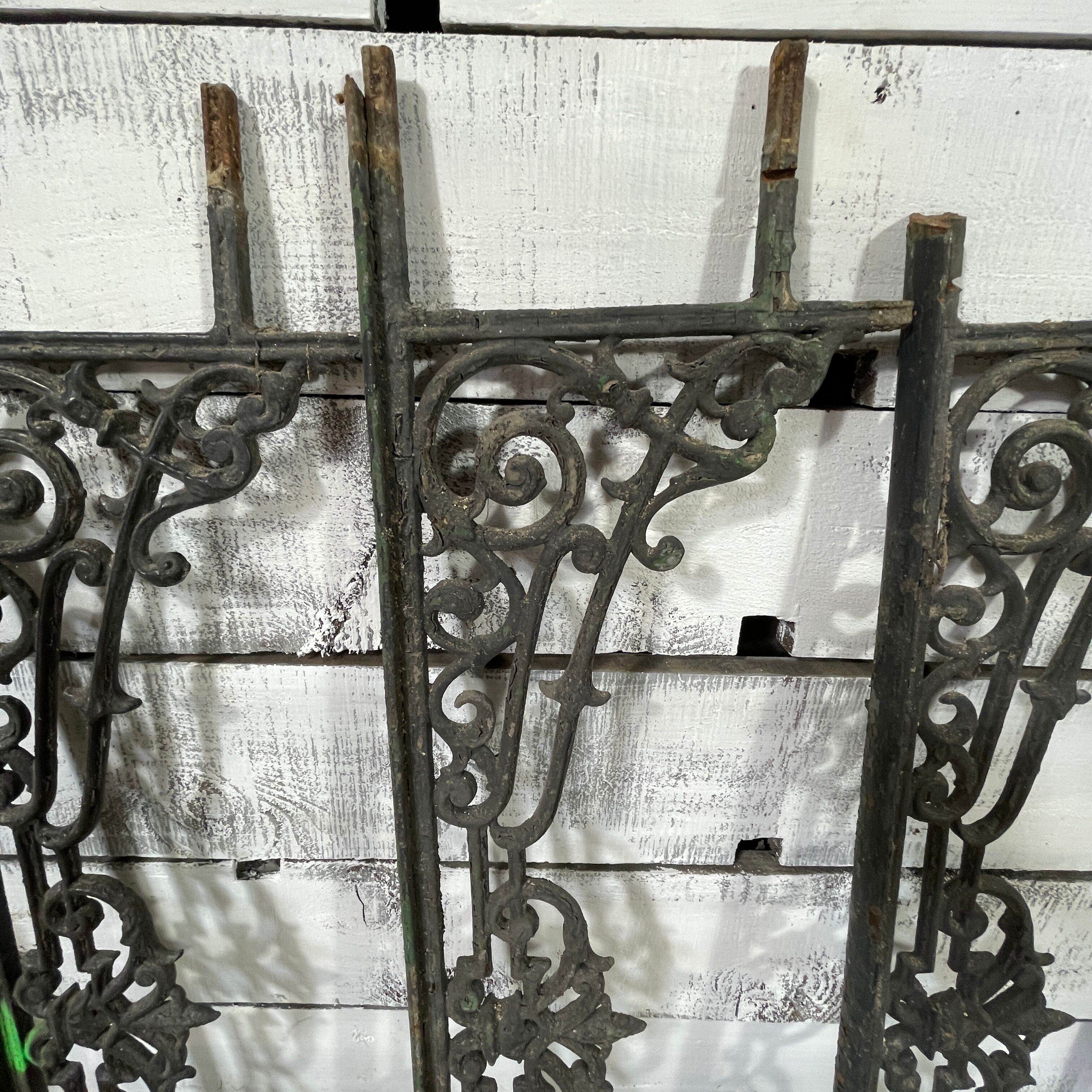 Cast iron railing set