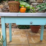 Vintage table of the 50s mado style in formica and wood with drawer and extension cords