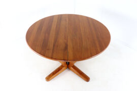 Danish round 2x extendable dining table 'Sindal' - teak