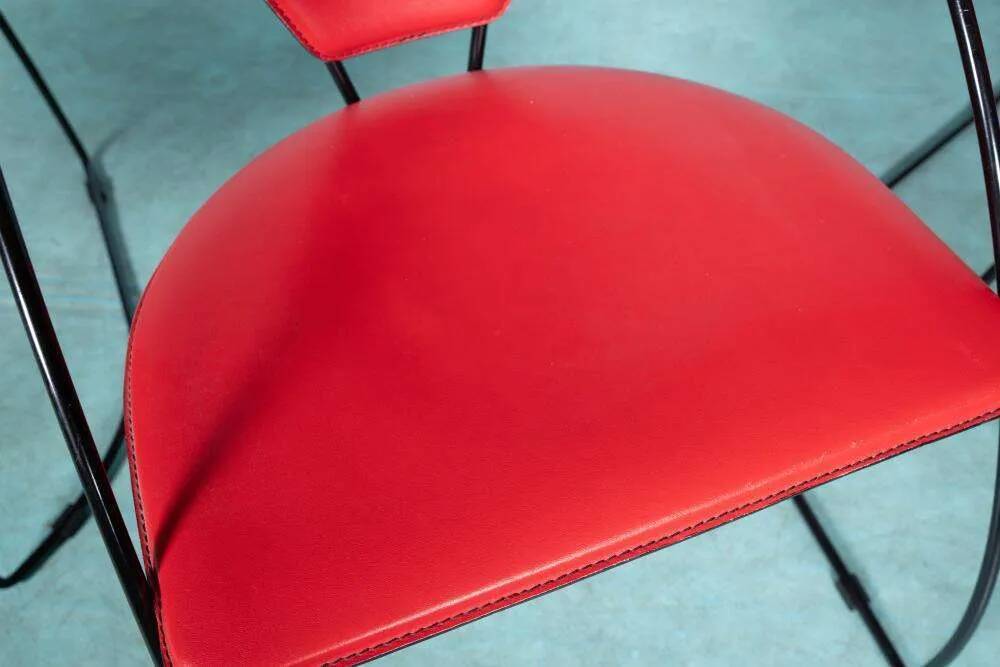 Ensemble de 4 chaises Linda, design italien des années 1980.