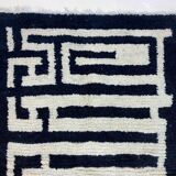 Ecru Berber rug with geometric patterns, 250cm x 150cm