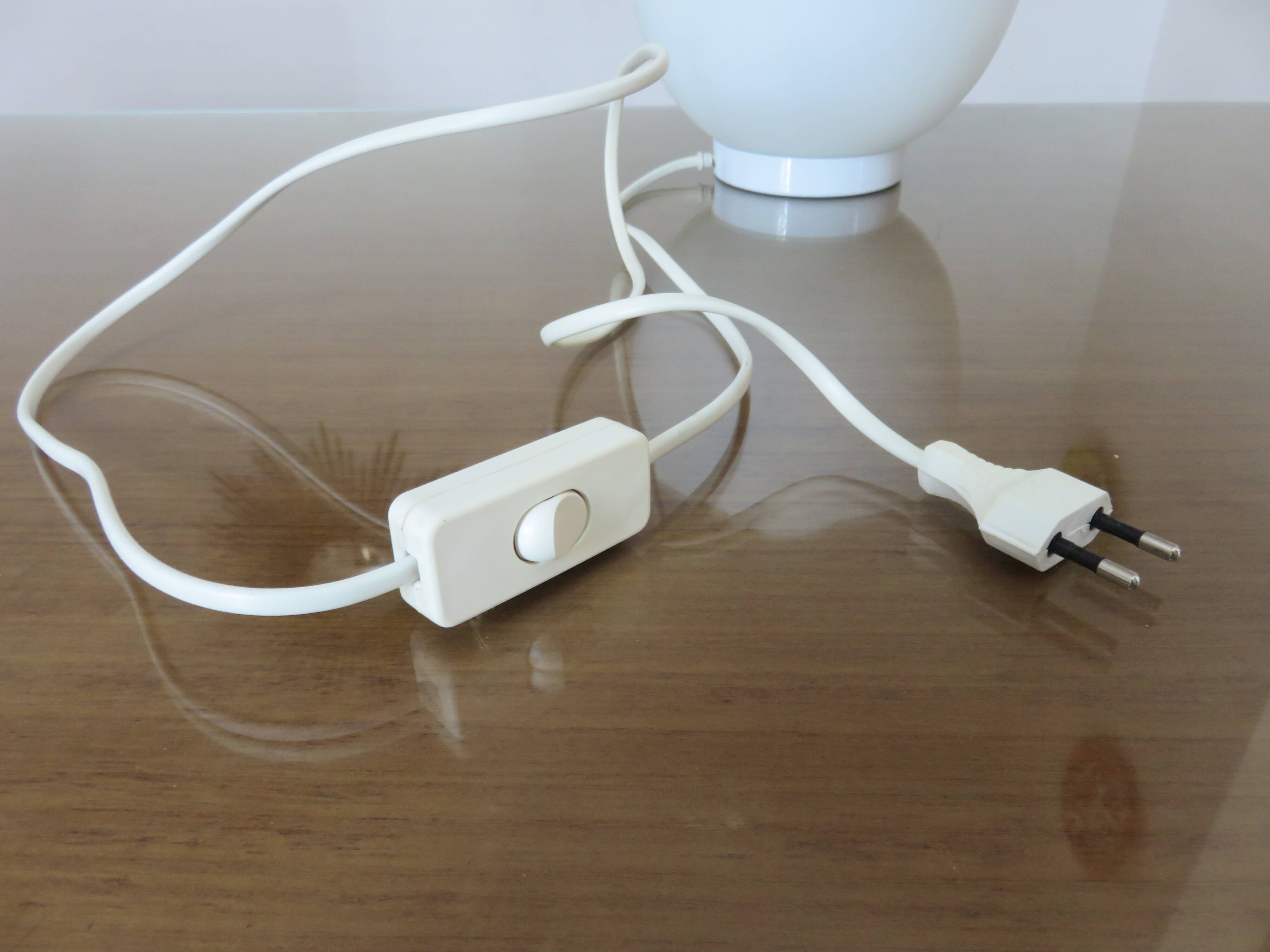 Italian lamp in white opaline, 1970s