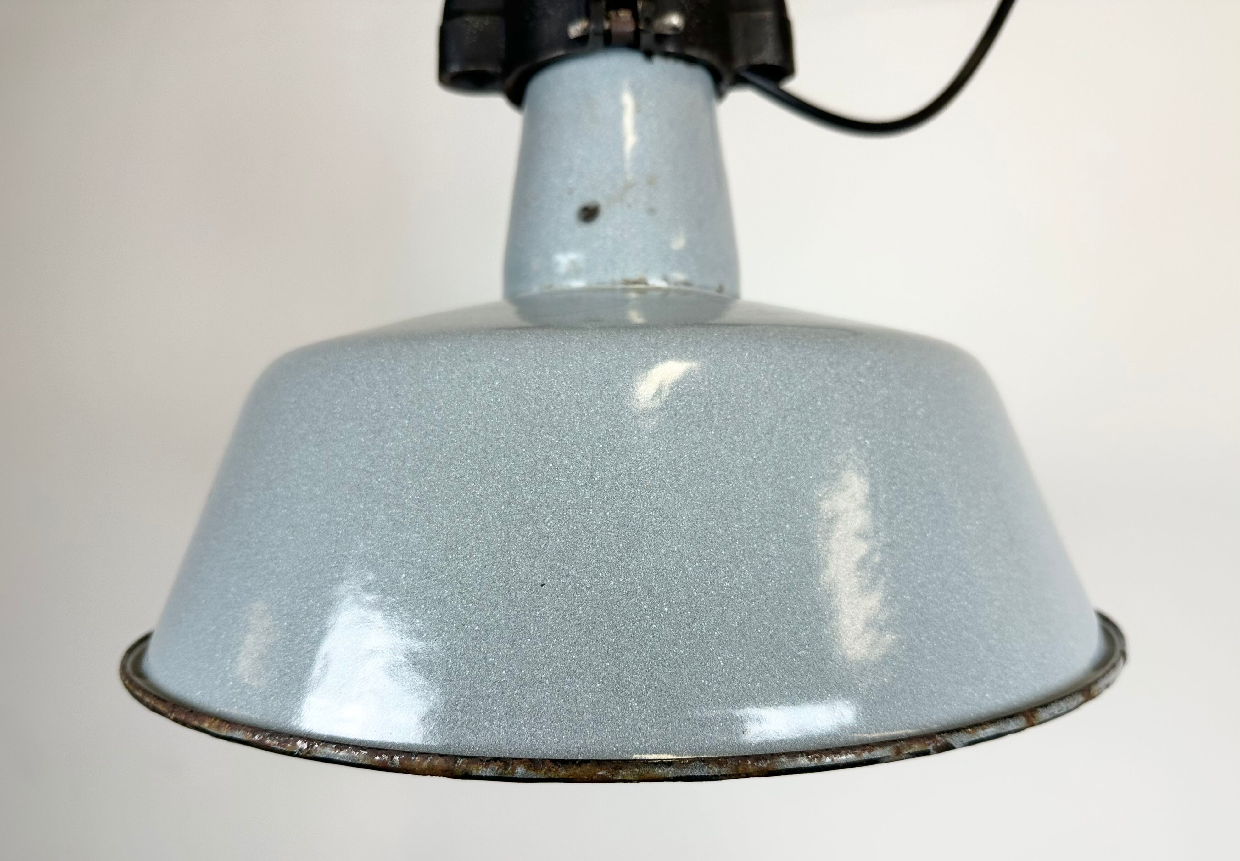 Industrial Grey Enamel Factory Lamp with Cast Iron Top, 1960s