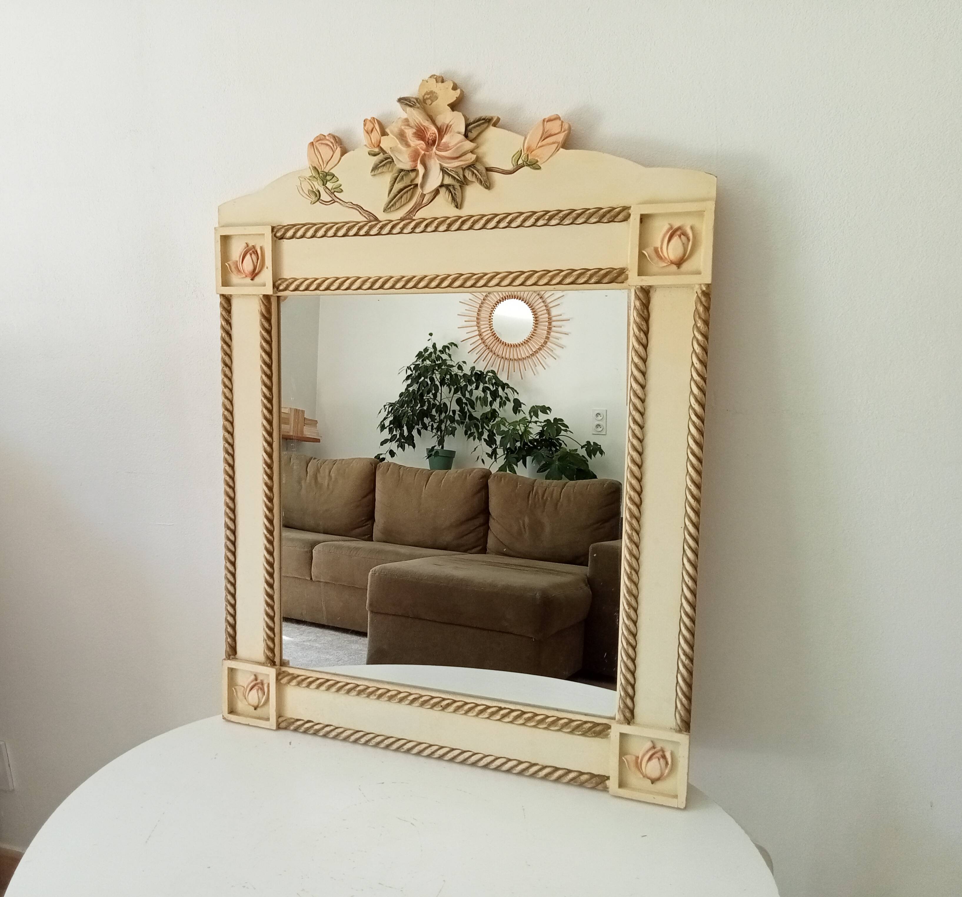 Vintage bohemian mirror from the 80s in carved wood.