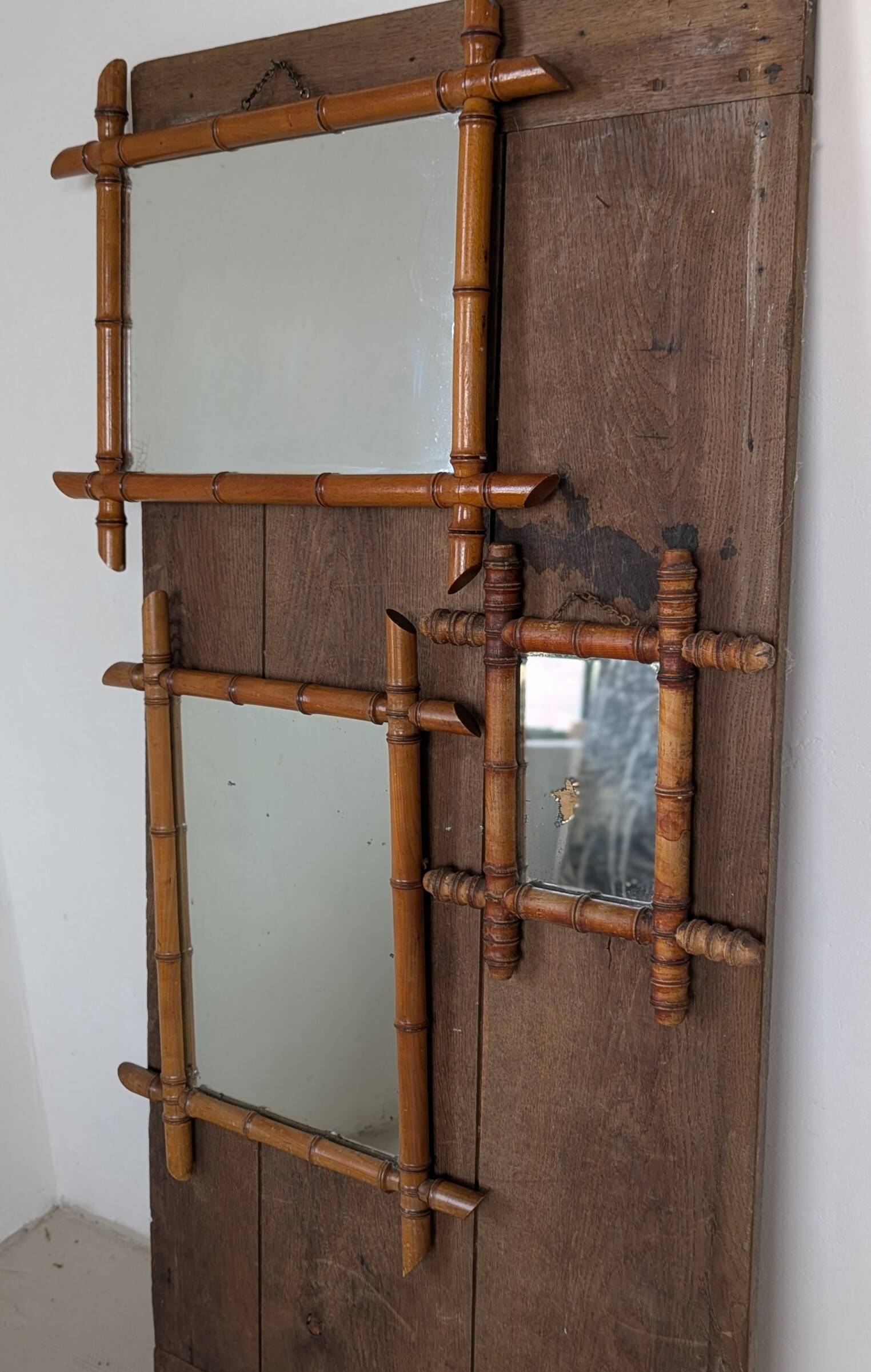 3 bamboo-look mirrors