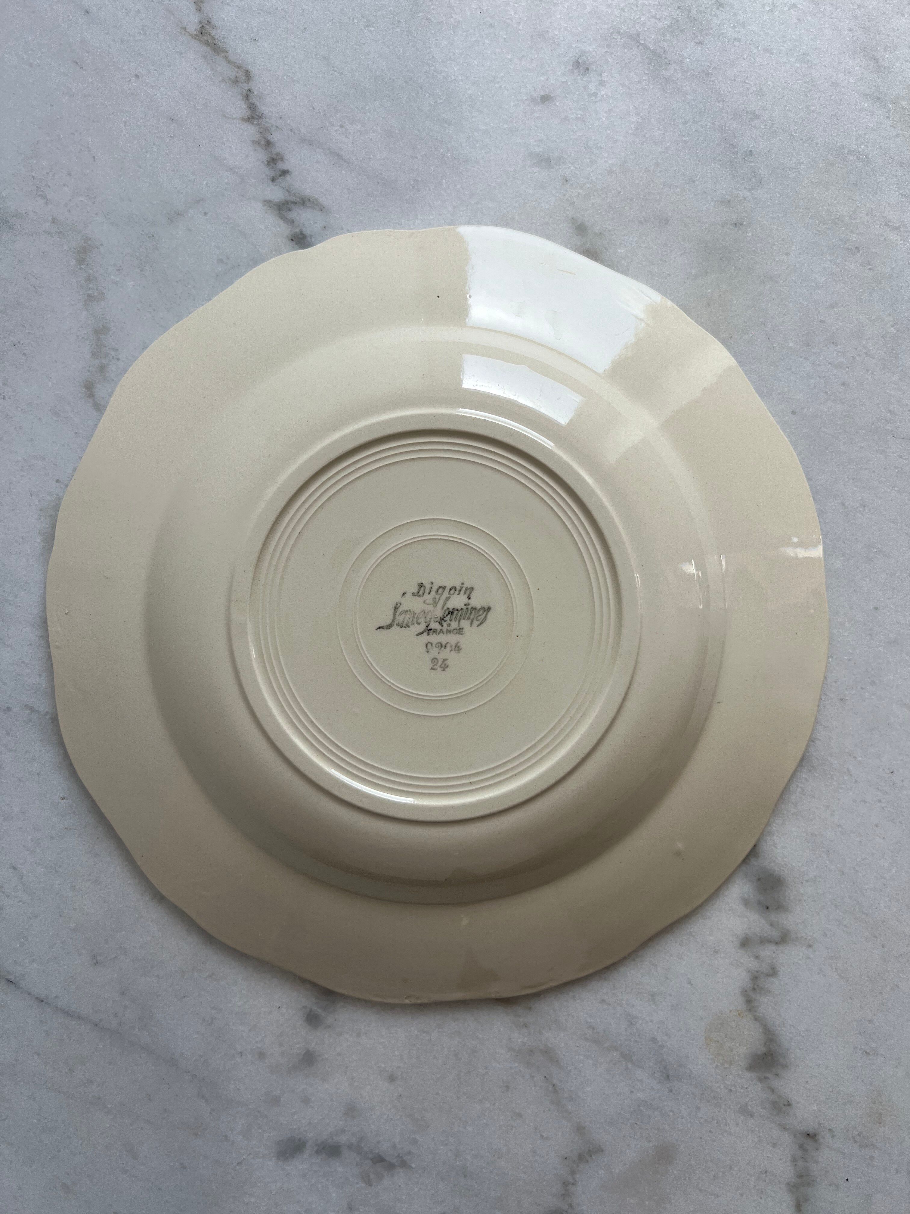 Lot 11 assiettes creuses Sarreguemines et Digoin