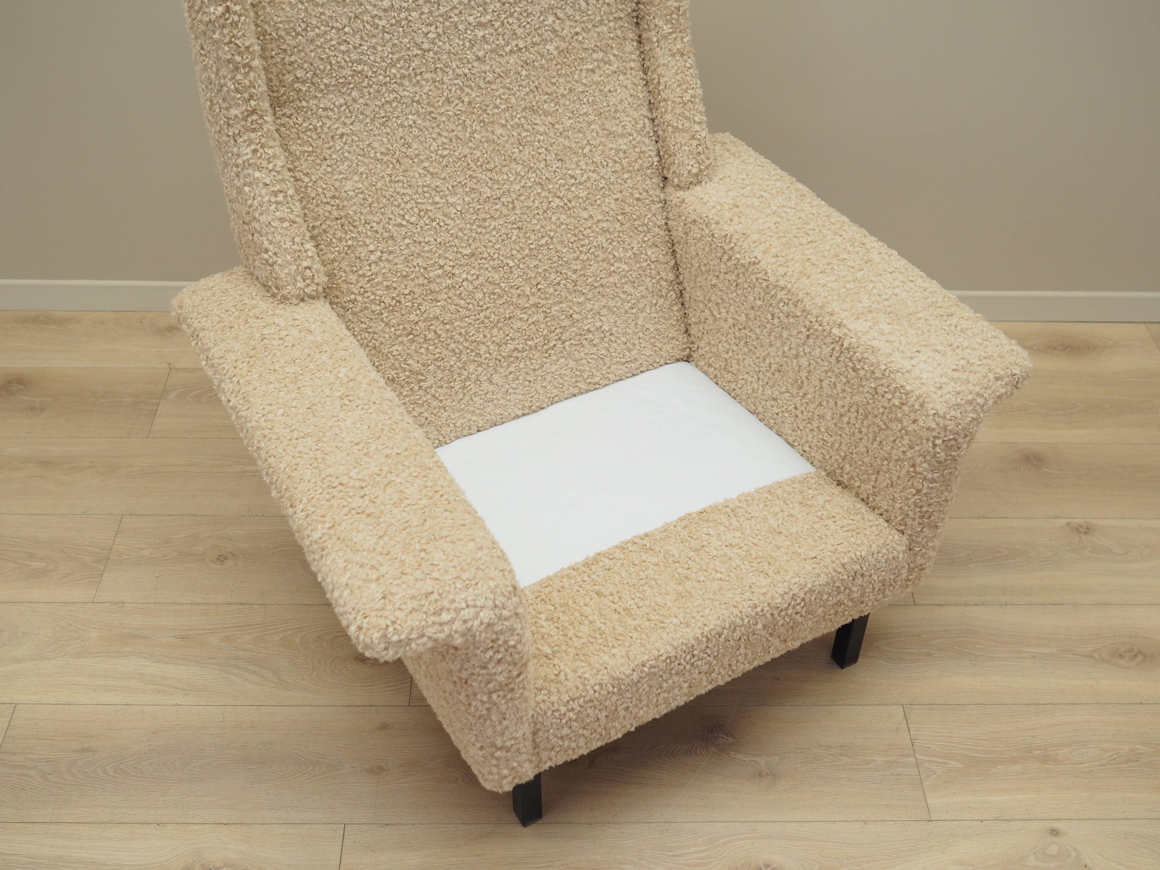 Fauteuil danois beige par Arne Vodder, années 1960