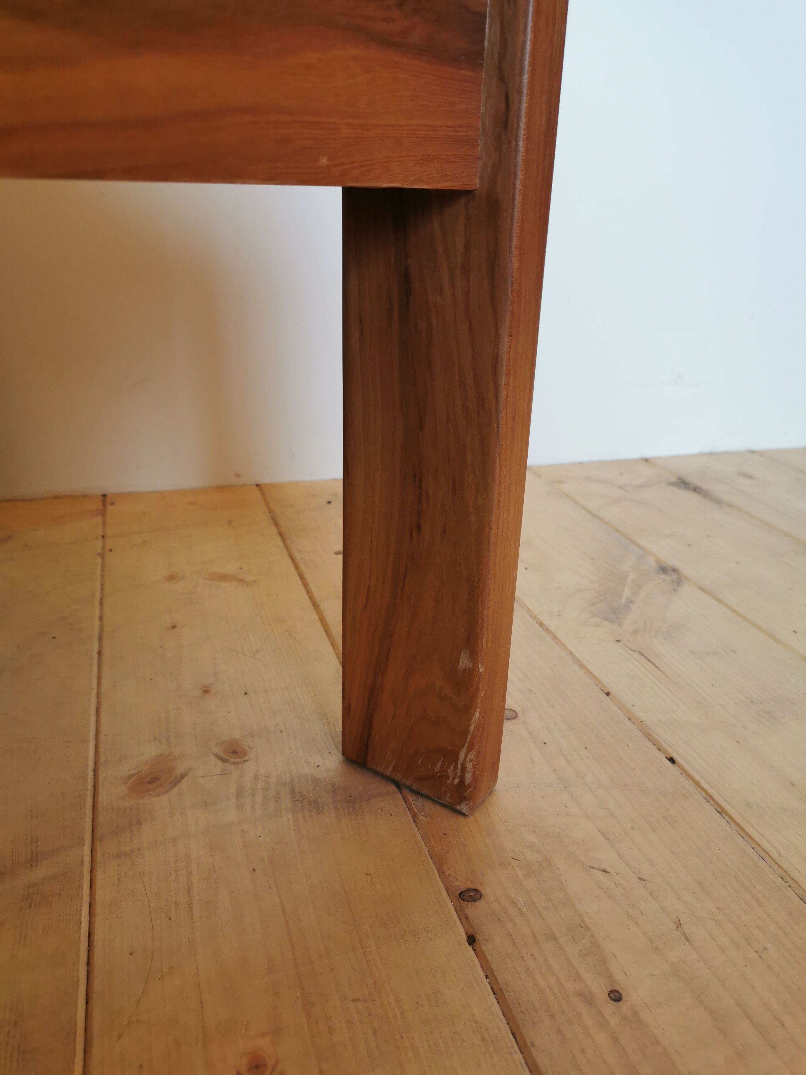 Paire de chevets en orme Maison Regain