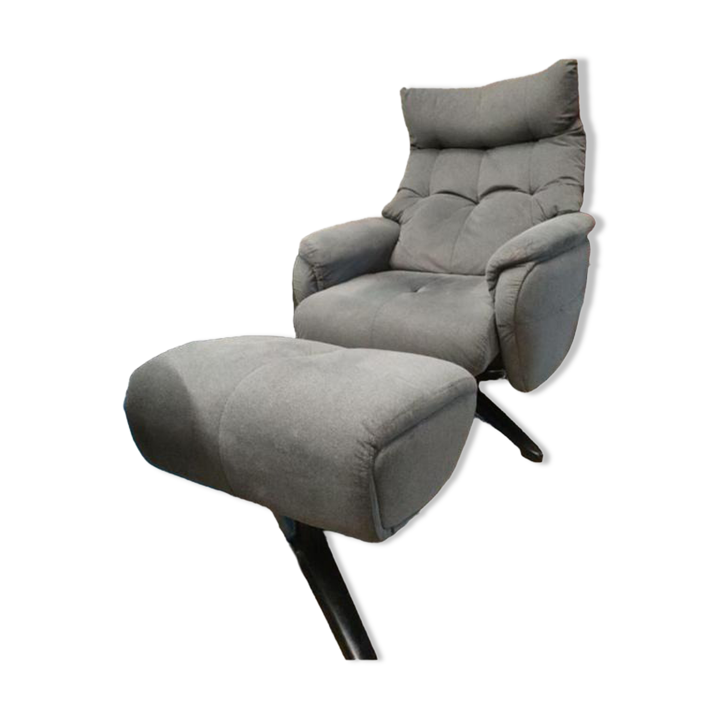 Armchair and his ottoman