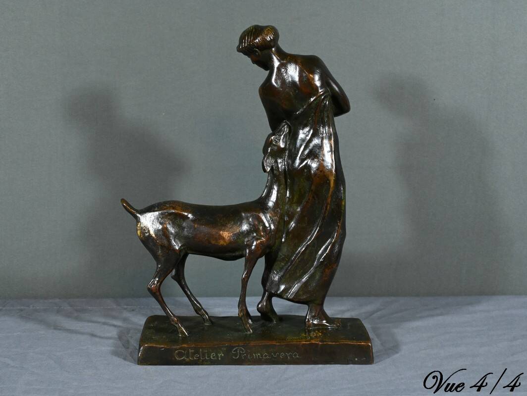 Bronze “Woman with Fawn”, Atelier Primavera – 1930