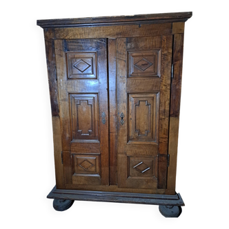 Armoire normande d'epoque