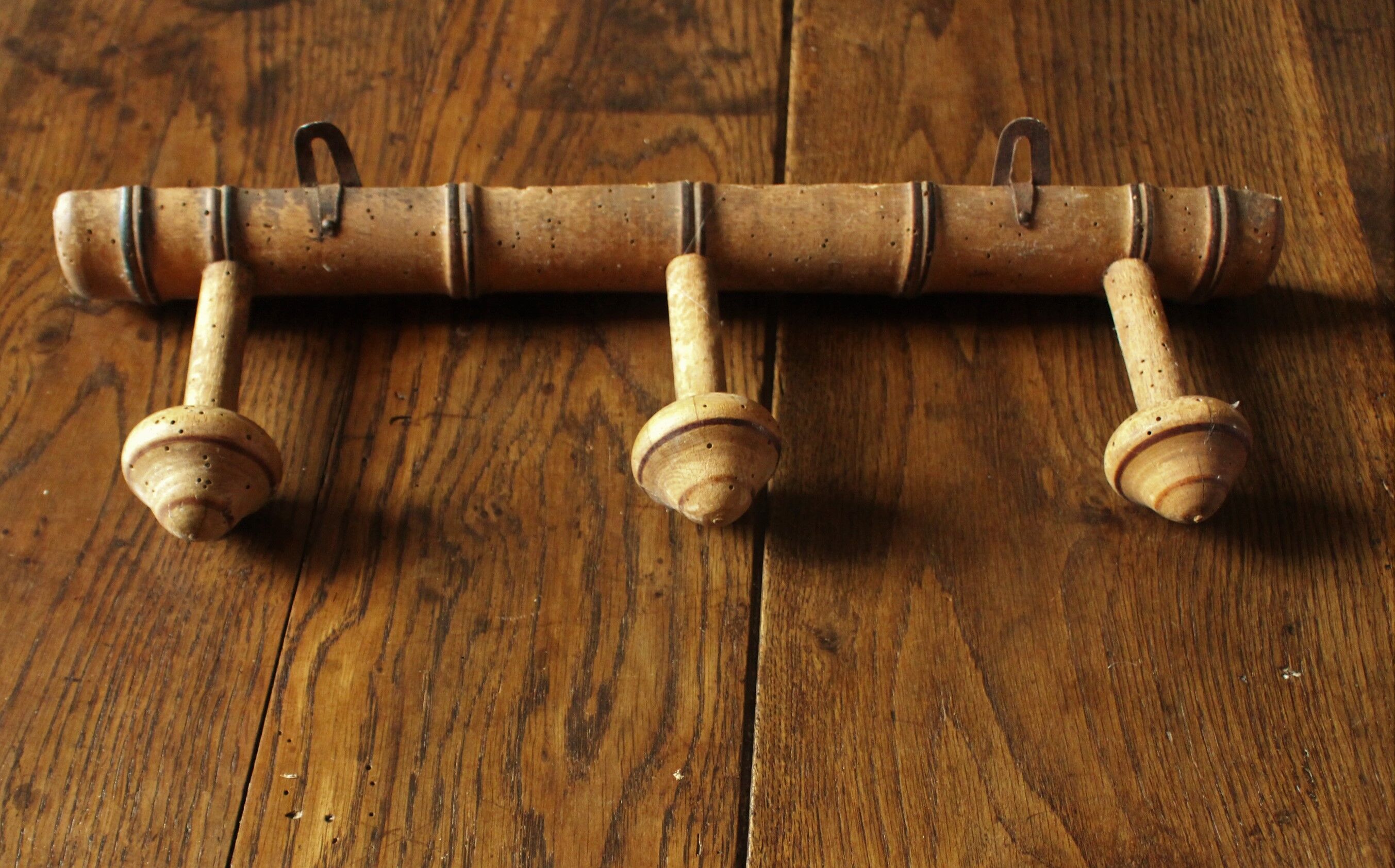Coat rack Vintage wood bamboo three hooks