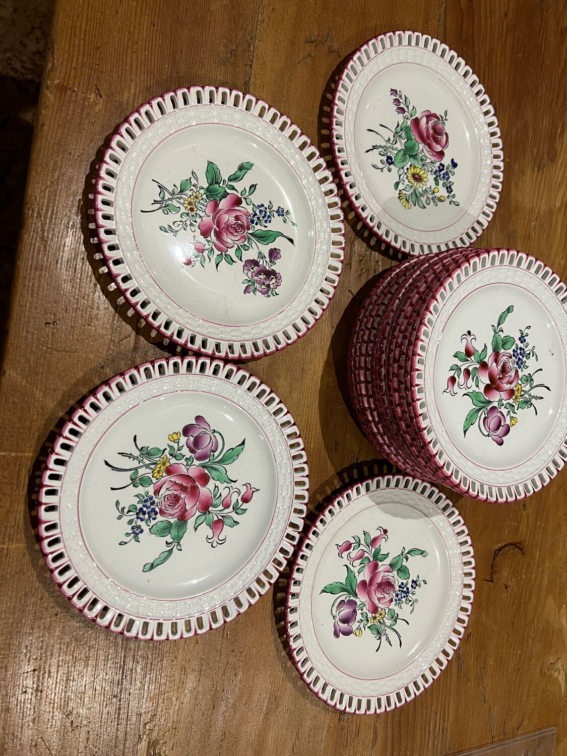 Lot 18 Dessert plates Luneville Réverbère