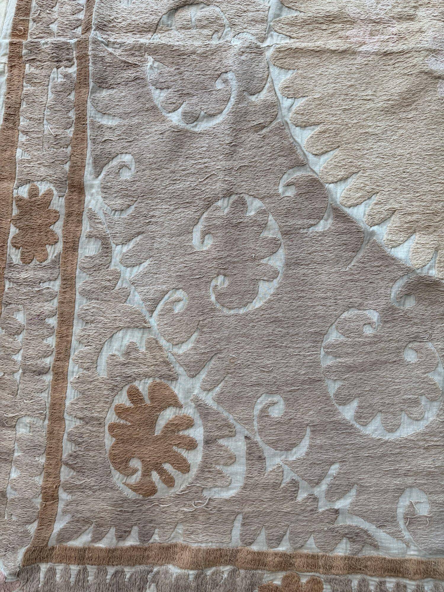Vintage hand-embroidered tablecloth 146x160 cm