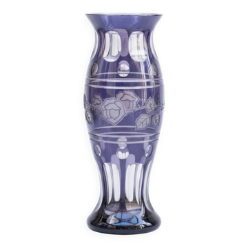 Purple engraved glass vase decorated with roses and "bubbles"