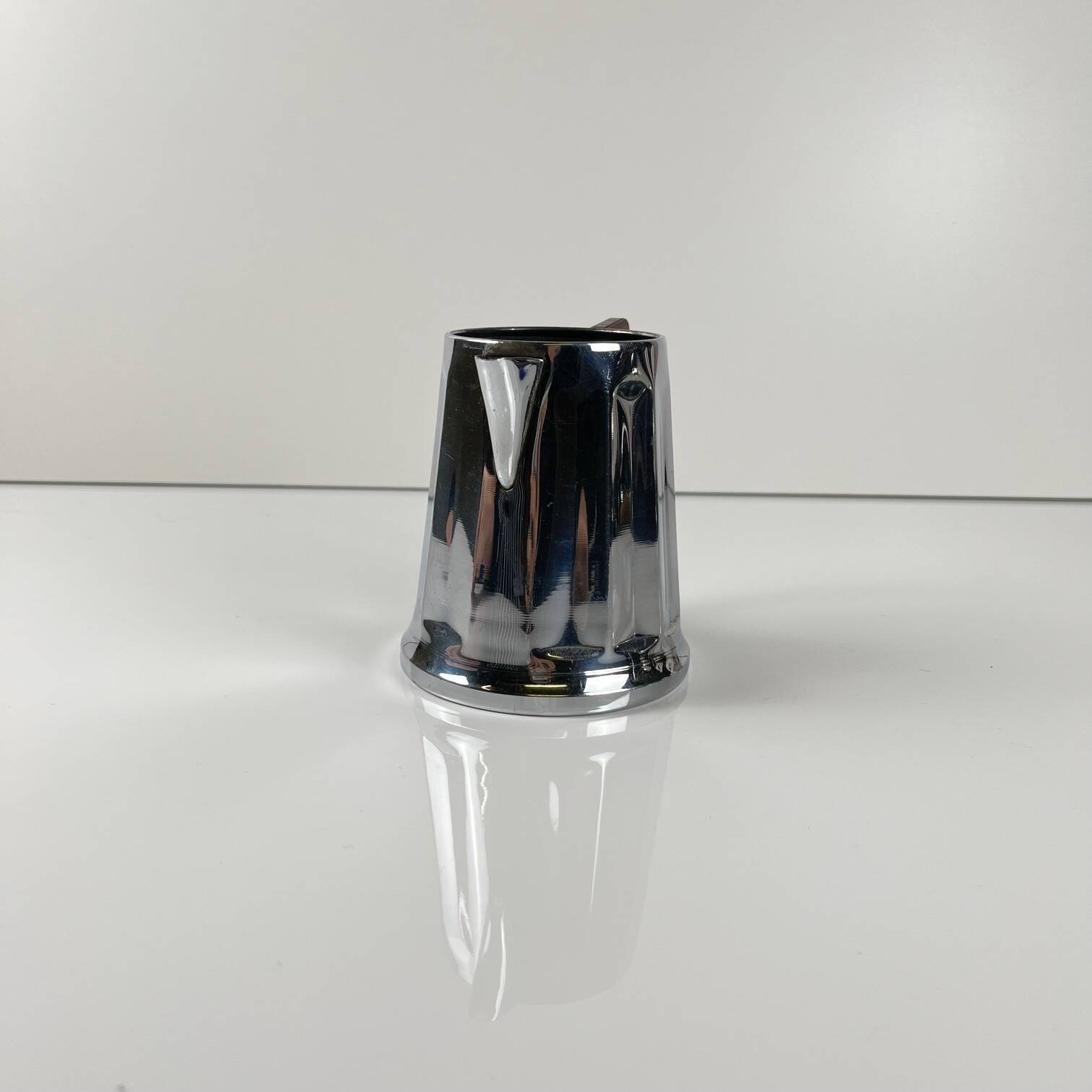 Vintage chrome-plated metal and bakelite coffee set, 1940s/50s