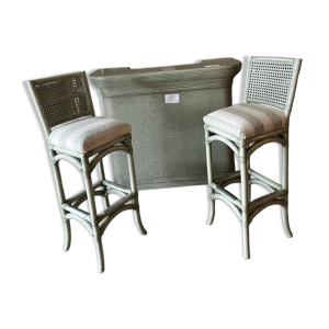 Ensemble bar et tabourets