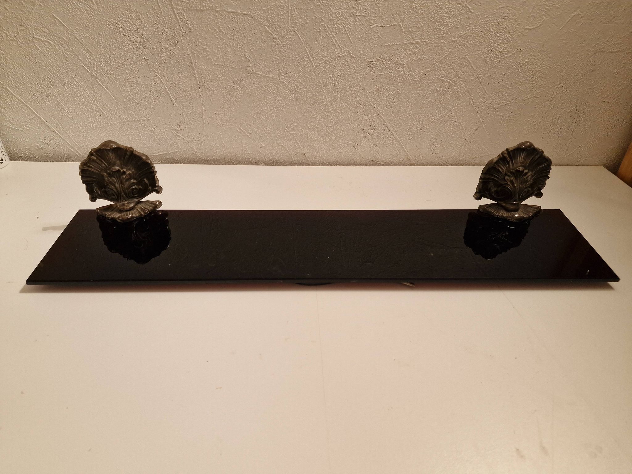 ensemble de salle de bains miroir rond et etagere