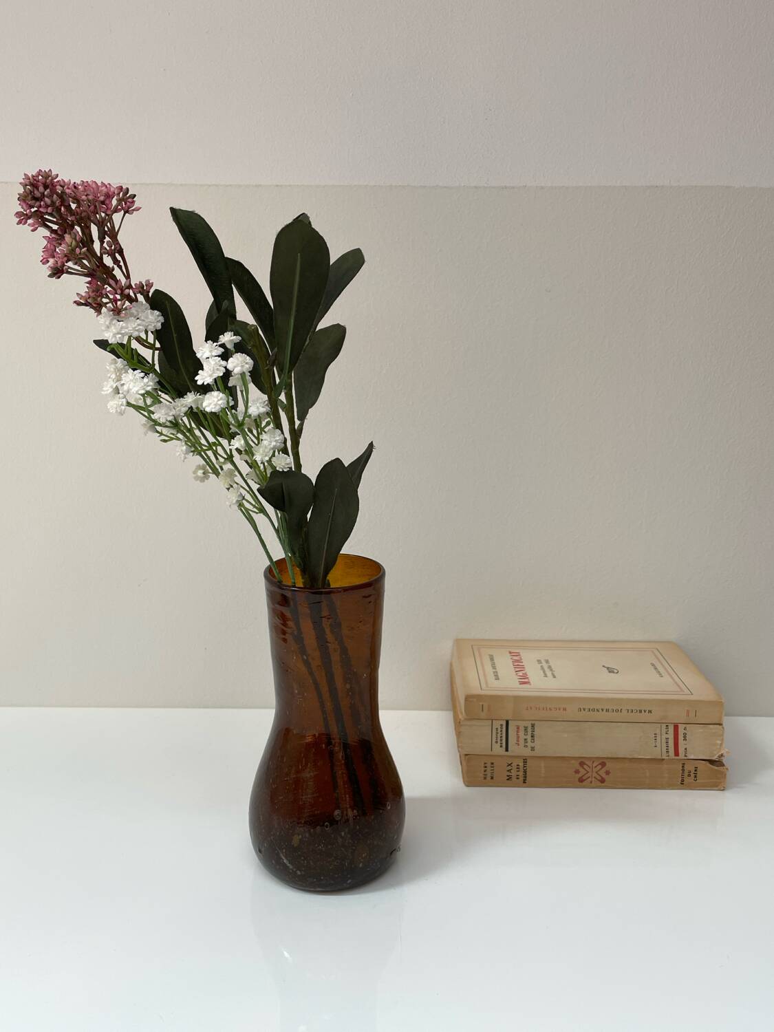 Vintage amber blown glass artisanal vase