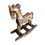 Cheval en bois
