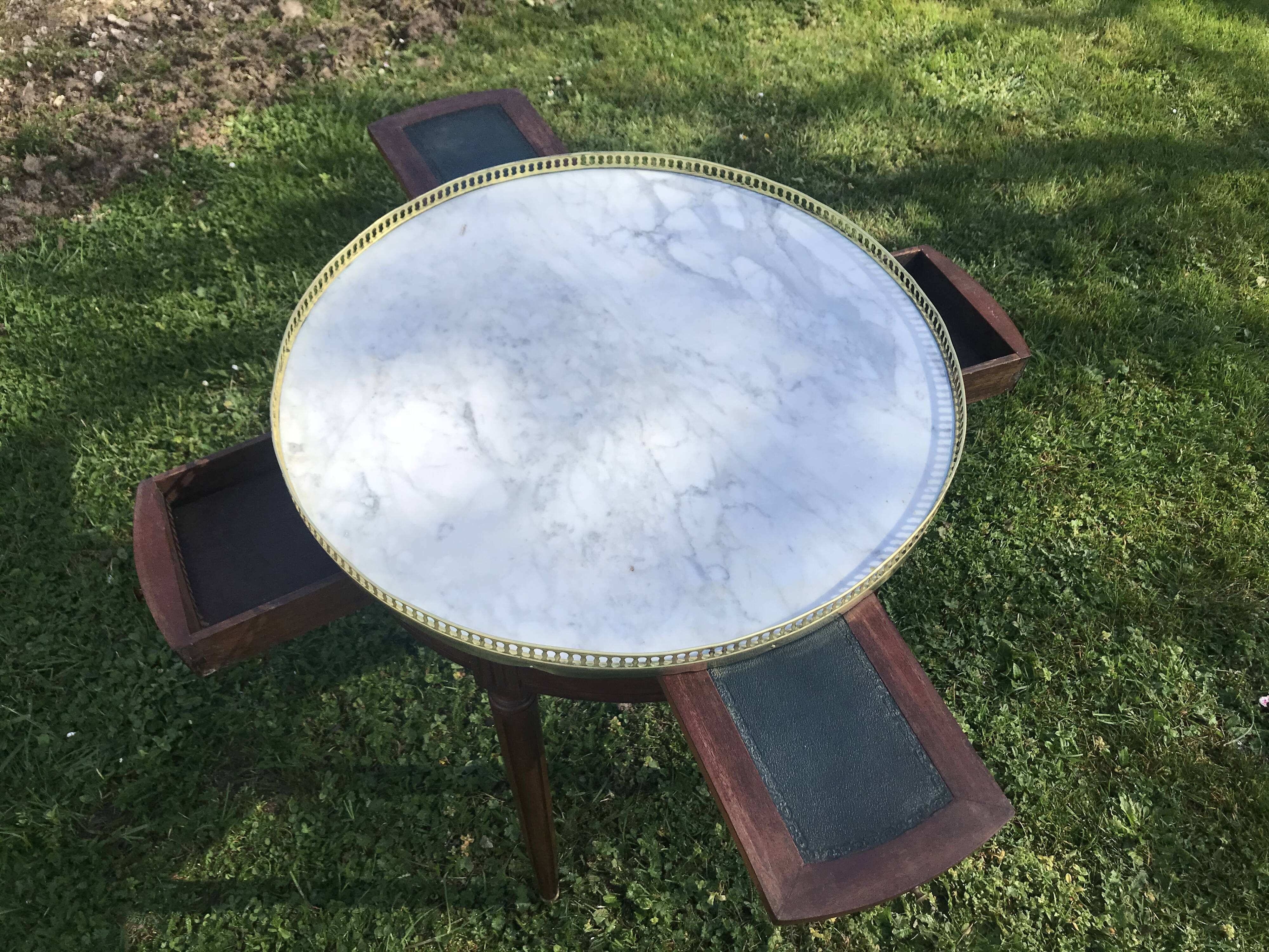 Table bouillotte Louis XVI 1900