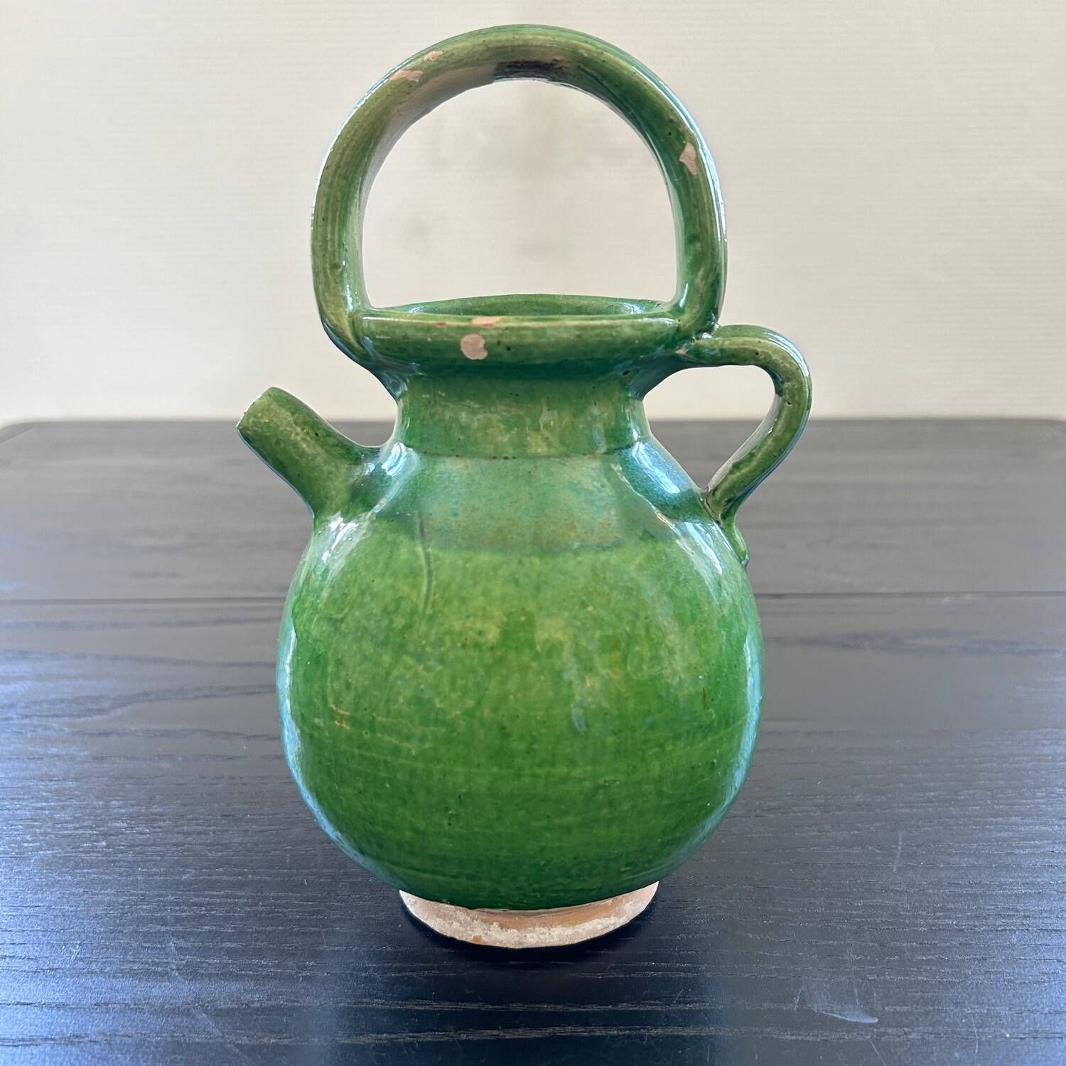Ancient green gargoulette